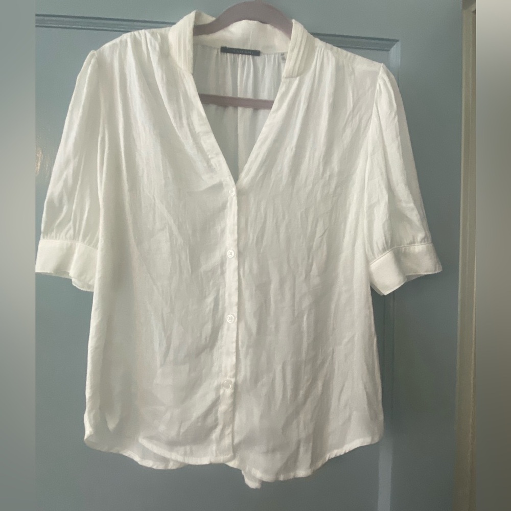 Tahari White Button Down Shirt with Mandarin Collar